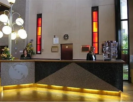 Hotel Saphir Disneyland Paris